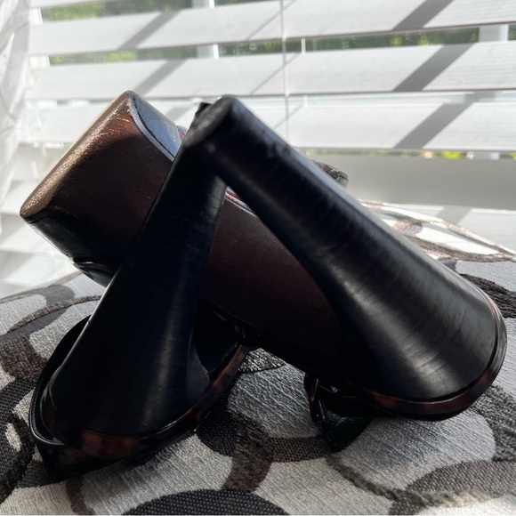 Stuart Weitzman Patent Leather Slingback Tortoise Shell Platform Heels - Size 6M - Picture 12 of 13